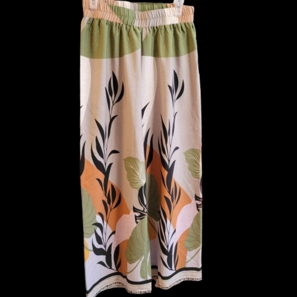 Floral Wide-Leg Pants